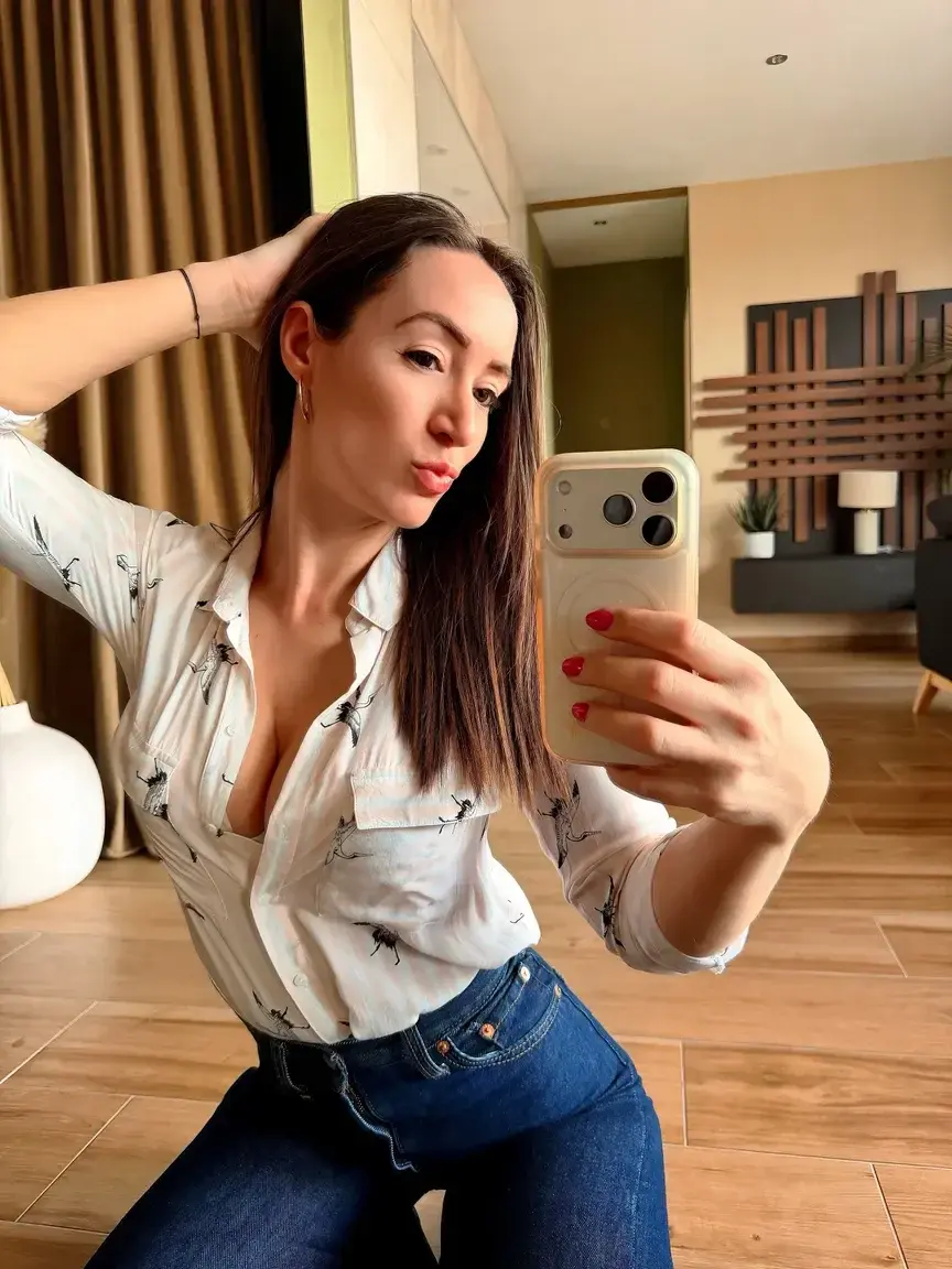 Leak & nude MYM — ____louise____ : « 😇 Abo gratuit sans code🔥 Vidéo offerte à l'abonnement🔞 Snap » (MYM)