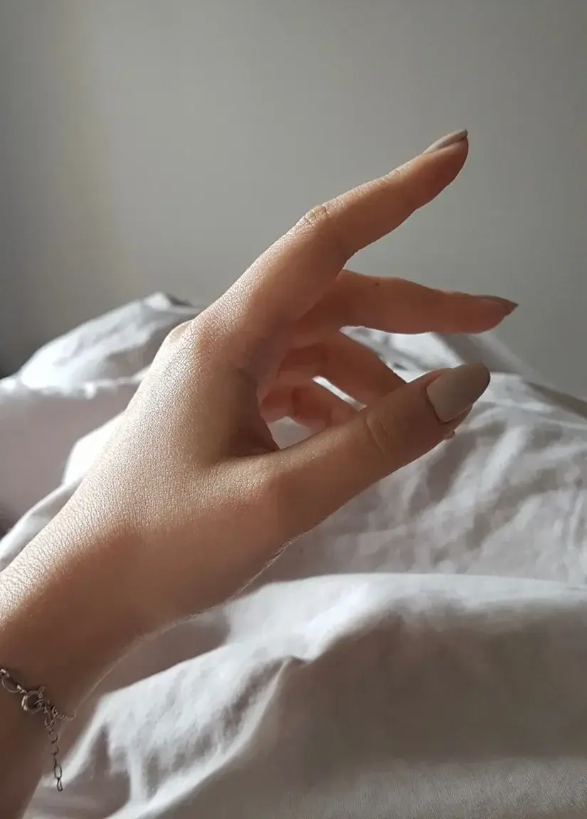 Leak & nude 2 — Milahandfeet
