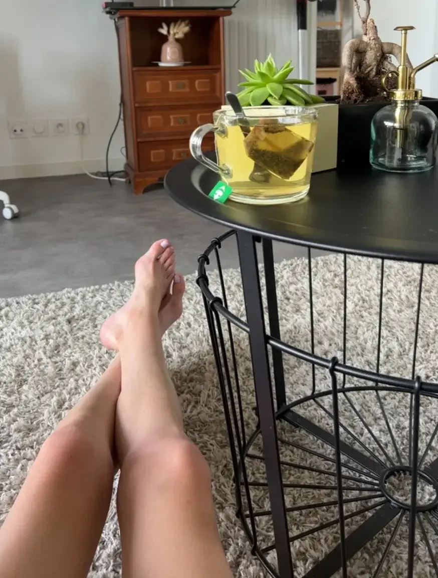 Leak & nude 1 — Greentea