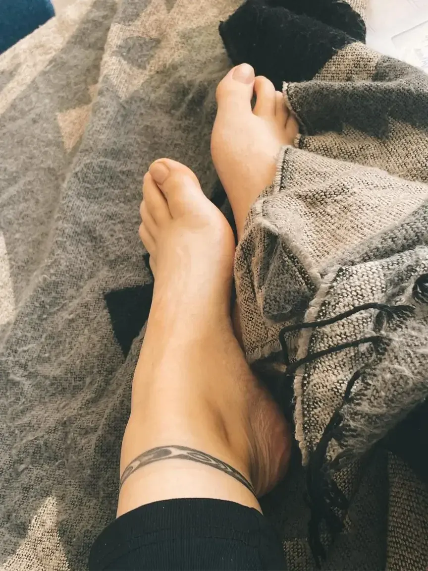 Leak & nude 1 — Tarkghar
