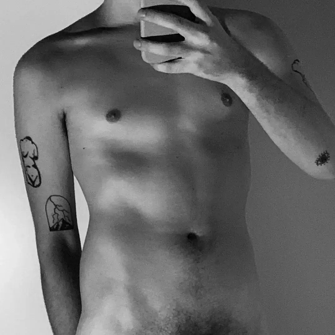 Leak & nude 2 — Devilwearsnada