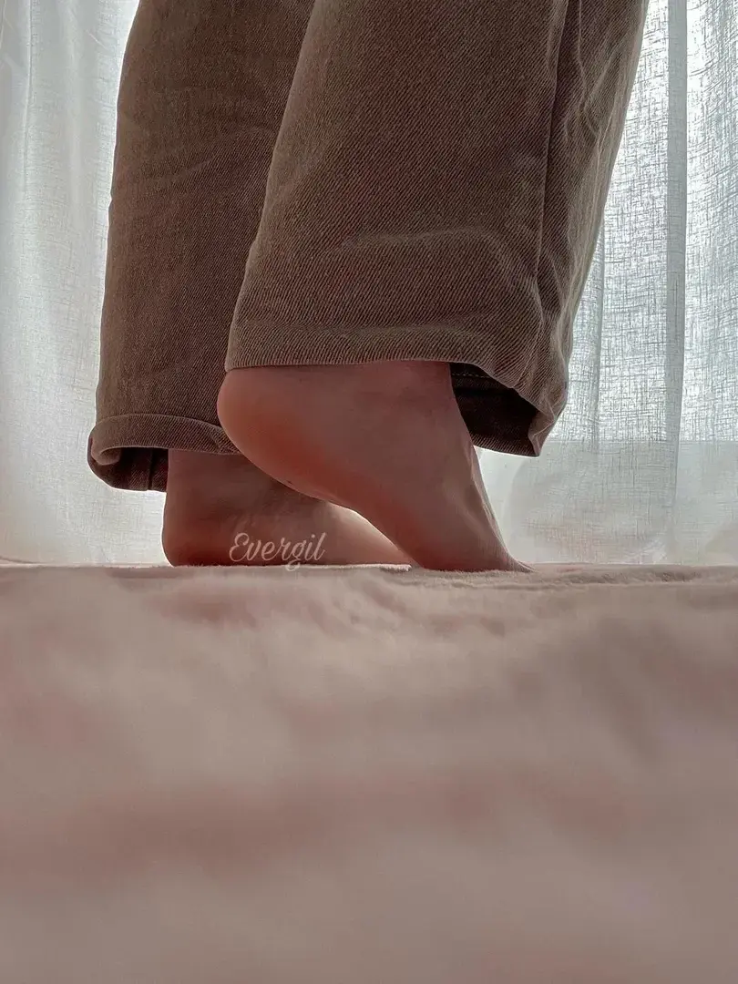 Leak & nude 1 — Evergil