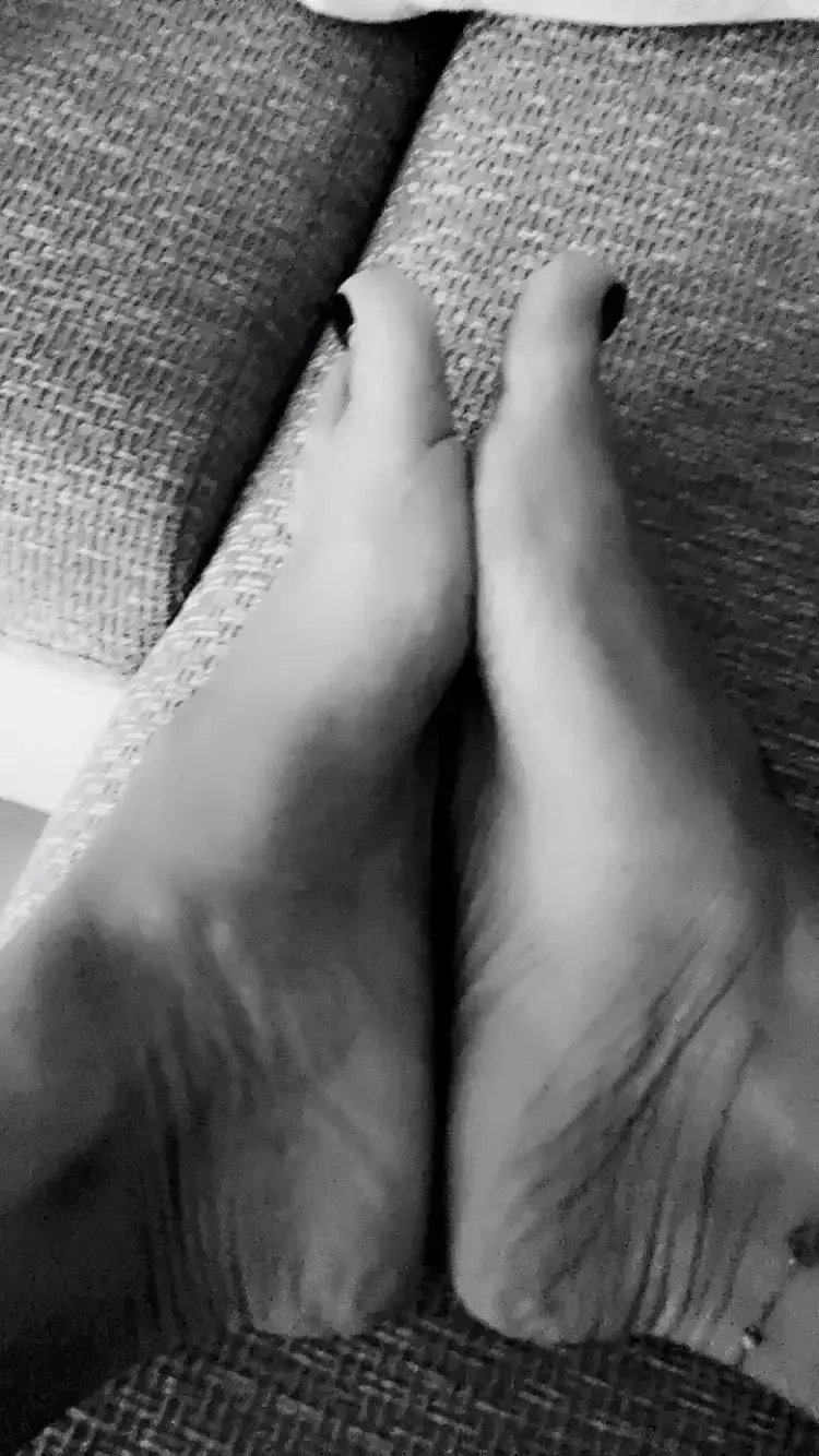 Leak & nude 1 — _feetwomen