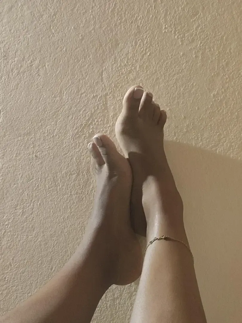 Leak & nude 5 — Happyfeet__