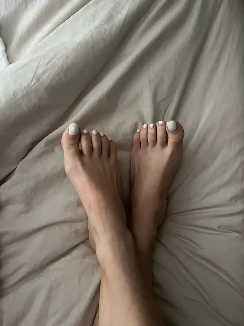 Leak & nude 1 — Thetwinsfeets