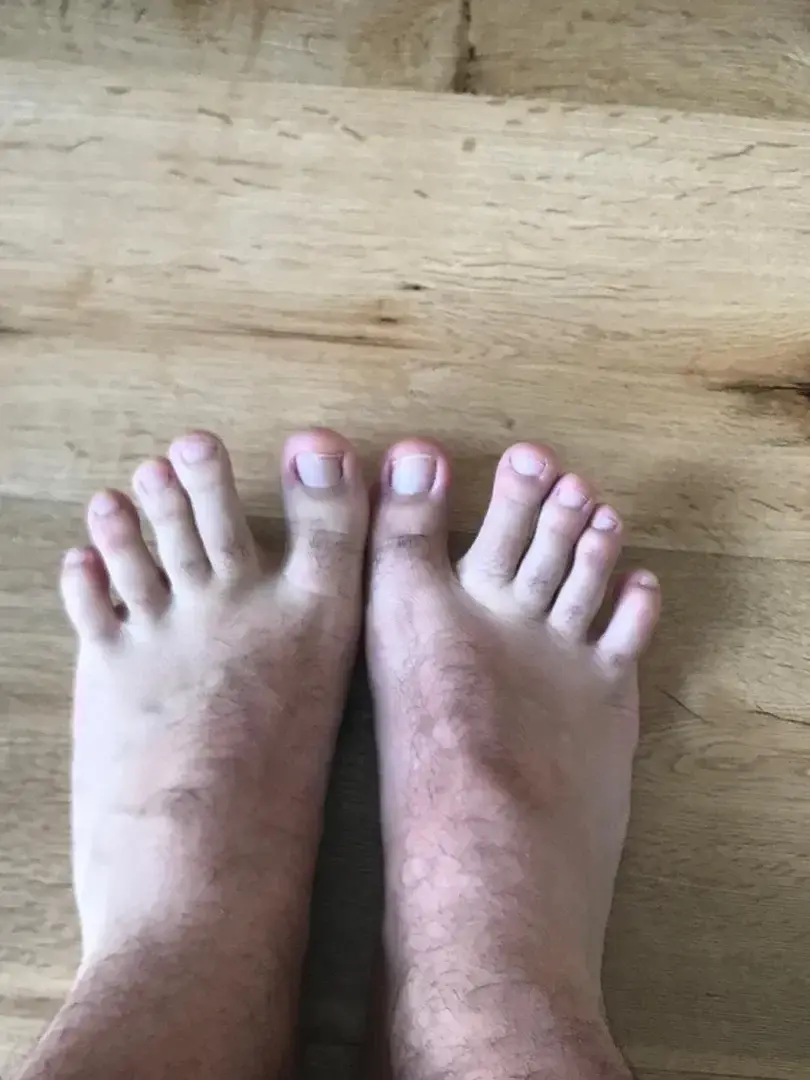 Leak & nude 1 — _footpleasure_