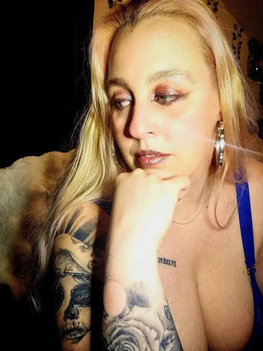 Leak & nude 3 — Stelladesircam