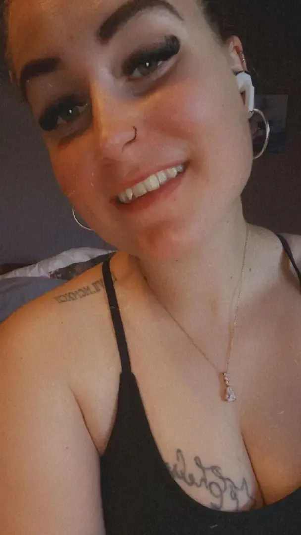 Leak & nude MYM — La_blonde_94 : « média » (MYM)