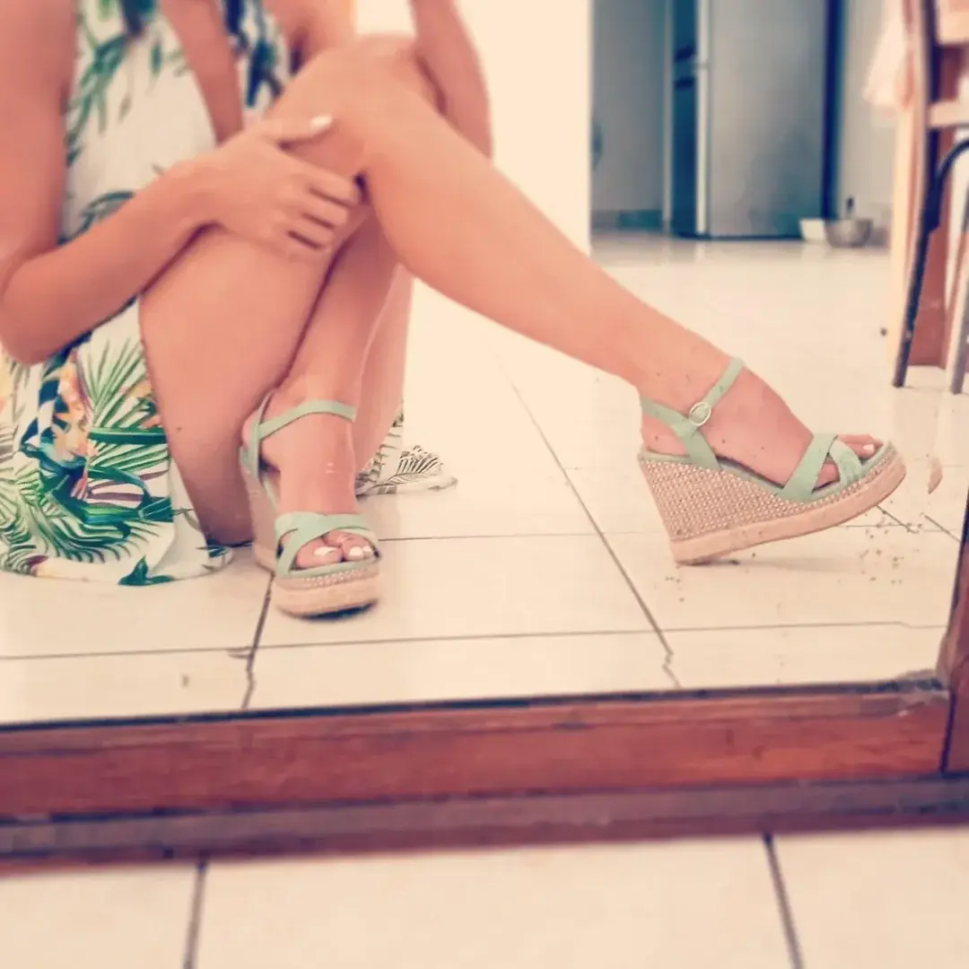 Leak & nude 4 — Sexyfeetettalons