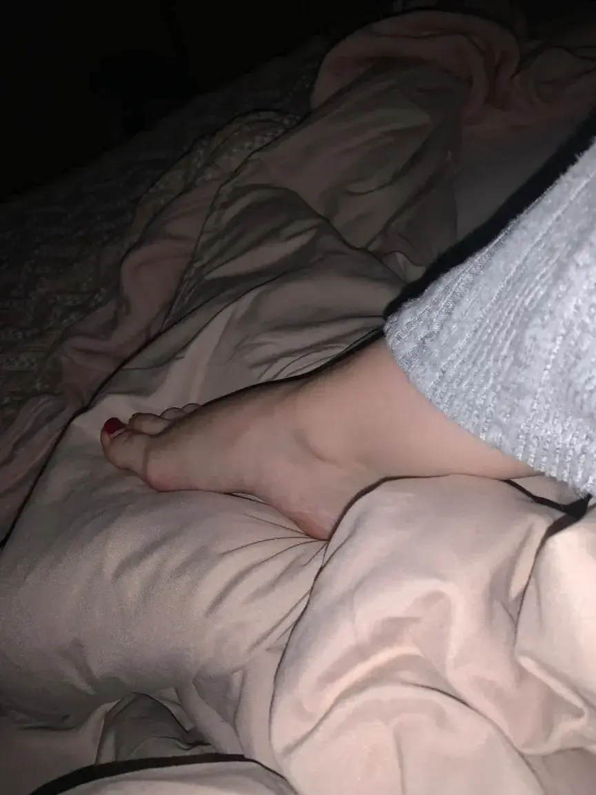 Leak & nude 2 — Bloomfeet27