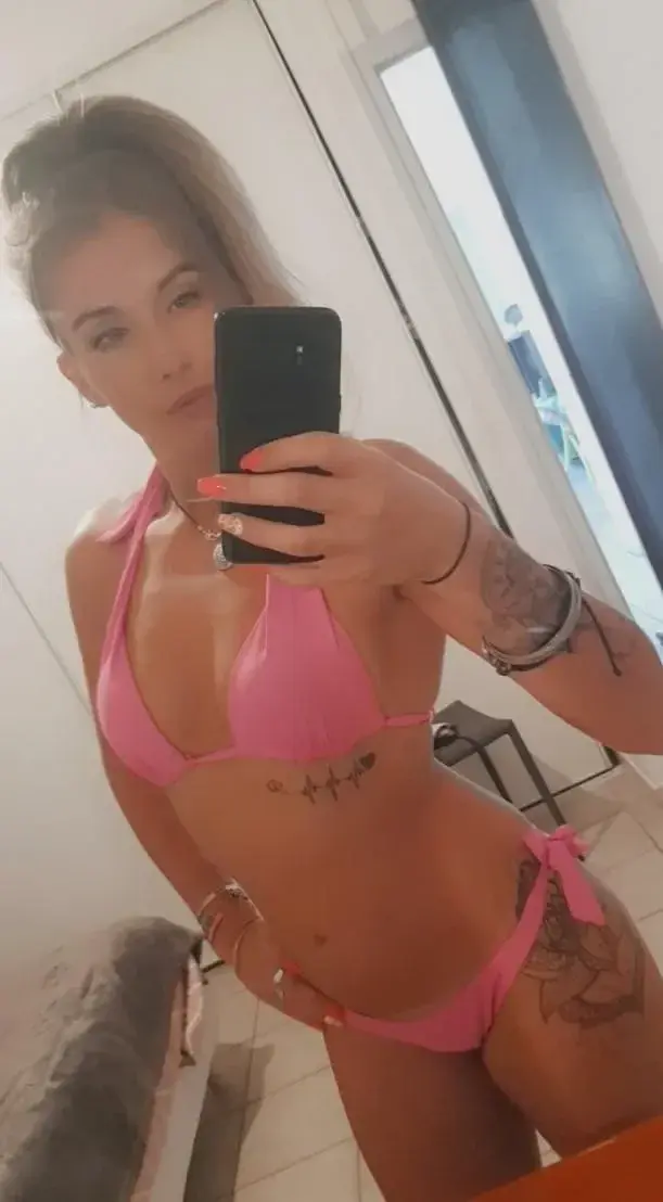 Leak & nude 8 — Guesslavidaloca