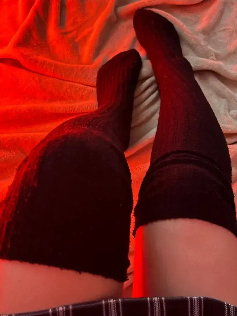 Leak & nude 4 — _feet_for_you