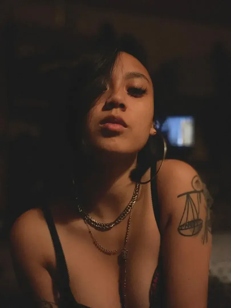 Leak & nude 6 — Time_instant