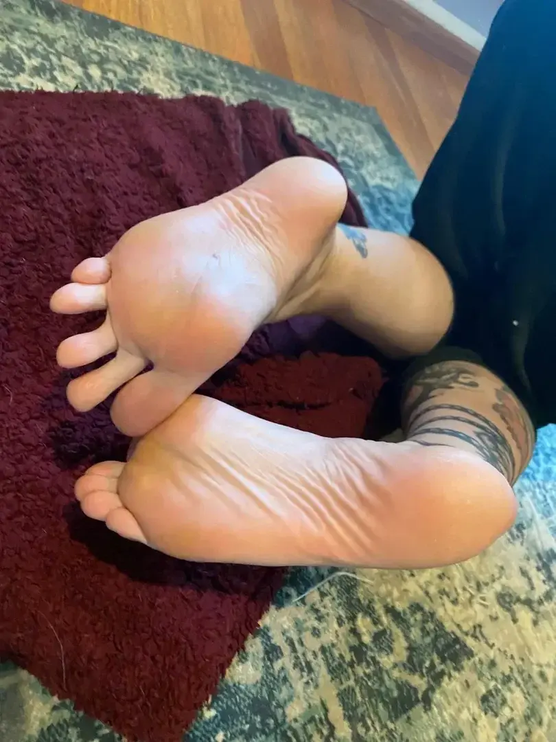 Leak & nude 6 — Aly_feetpics