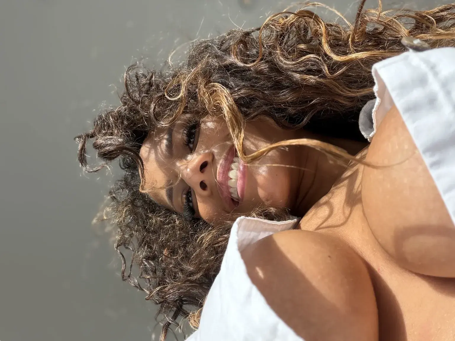 Leak & nude MYM — dianalawrence : « Coucou coquin 😋🚨 NEW CONCEPT 🚨Les Speed D@ ting de Diana 🤩Tu as 30 min pour me convaincre de me ba!ser ‼️Et toi comment tu penses gérer ?Mon MYM est FOU 👇🏽154 vidéos GRATUITES, COMPLÈTES et ILLIMITÉS 🔥2 vidéos par semaine 🎁Vidéos personnalisées 🥵Tchat avec moi en illimité ( pas d’agence ) et réserve une cam 😈 » (MYM)