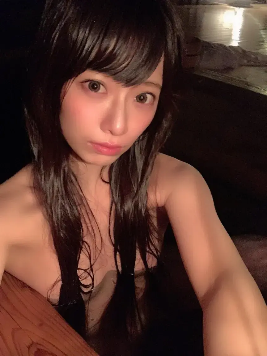 Leak & nude 5 — Ichihafrance