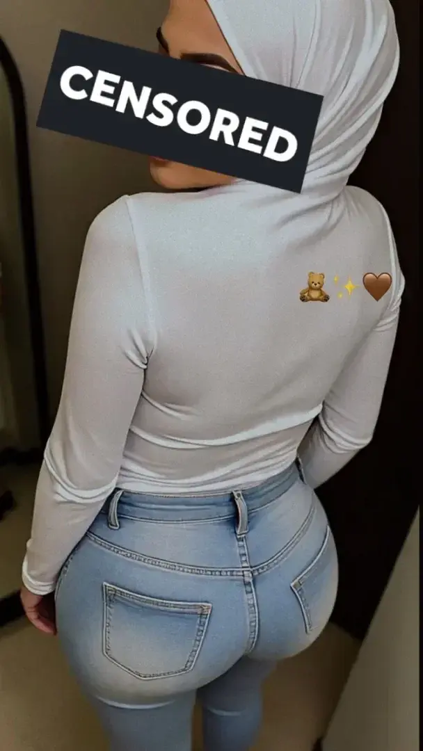 Leak & nude 6 — Hijabnaughty
