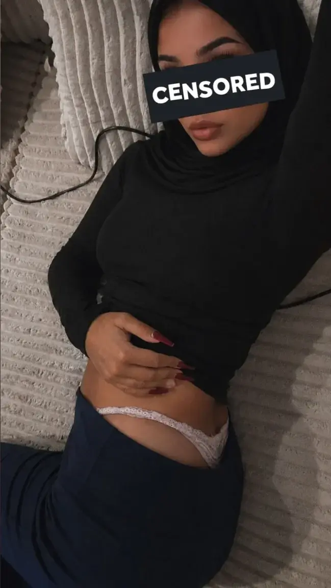 Leak & nude 14 — Hijabnaughty