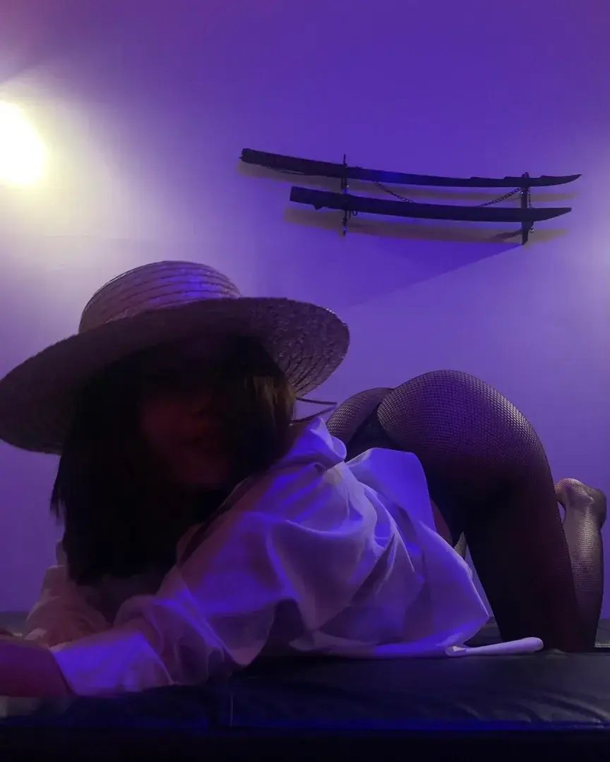 Leak & nude 1 — Suzuya_mv