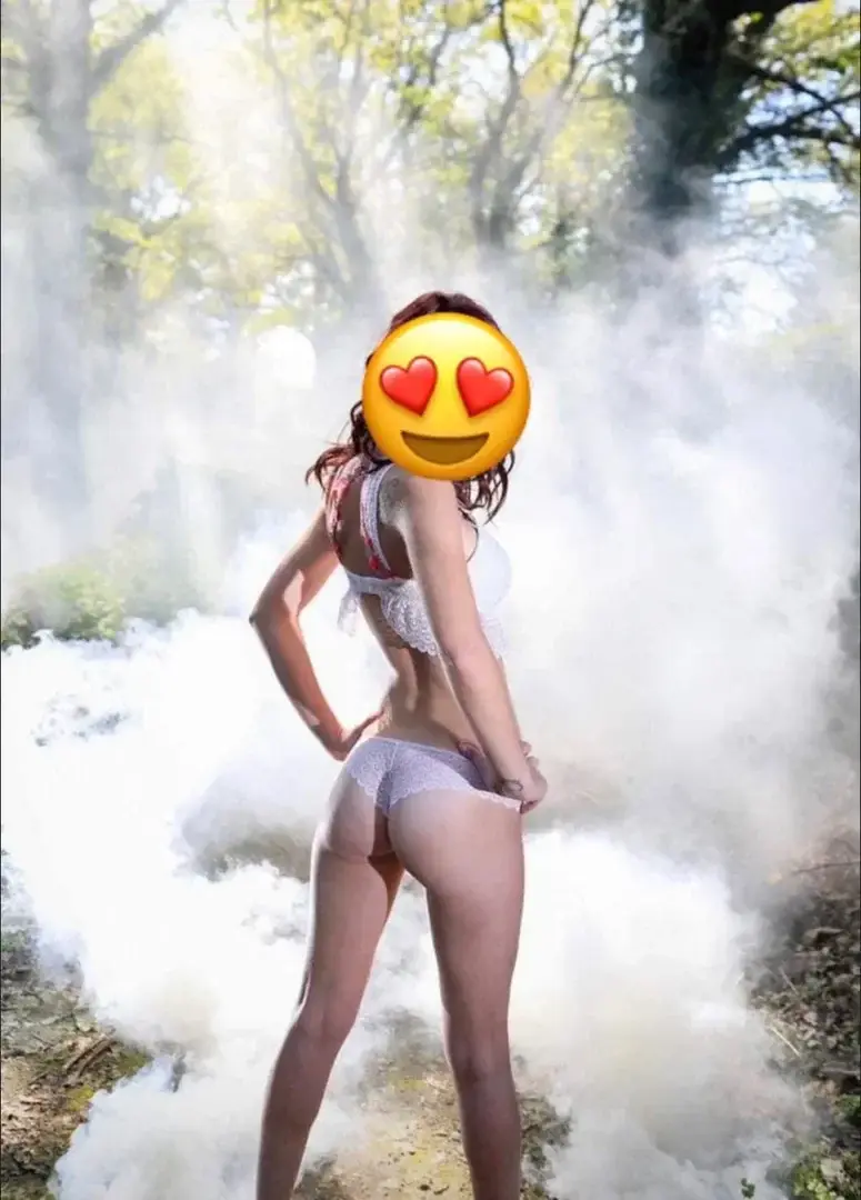 Leak & nude 1 — Petitedouceurl