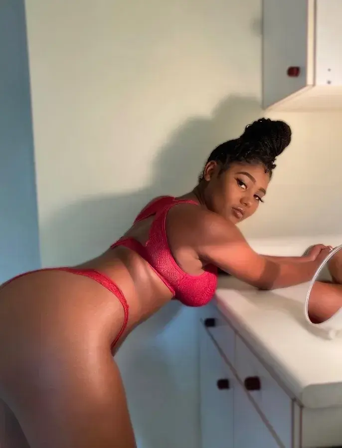 Leak & nude 2 — Iamkarlies