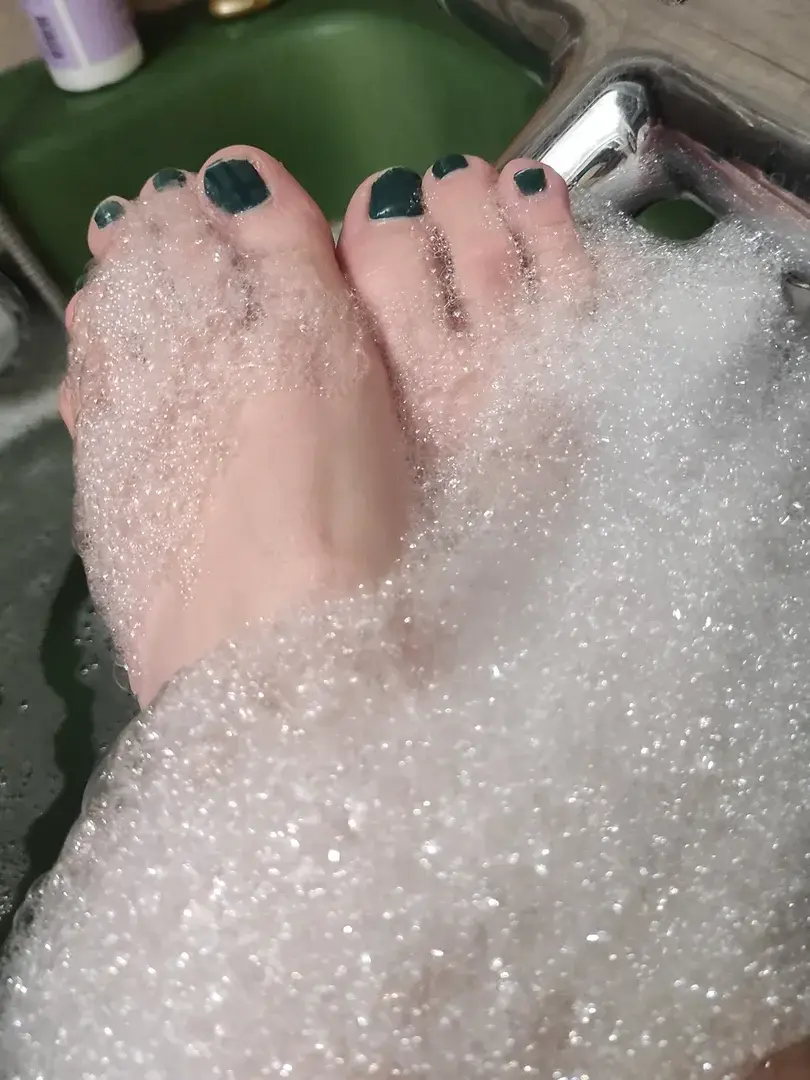 Leak & nude 1 — Feet90