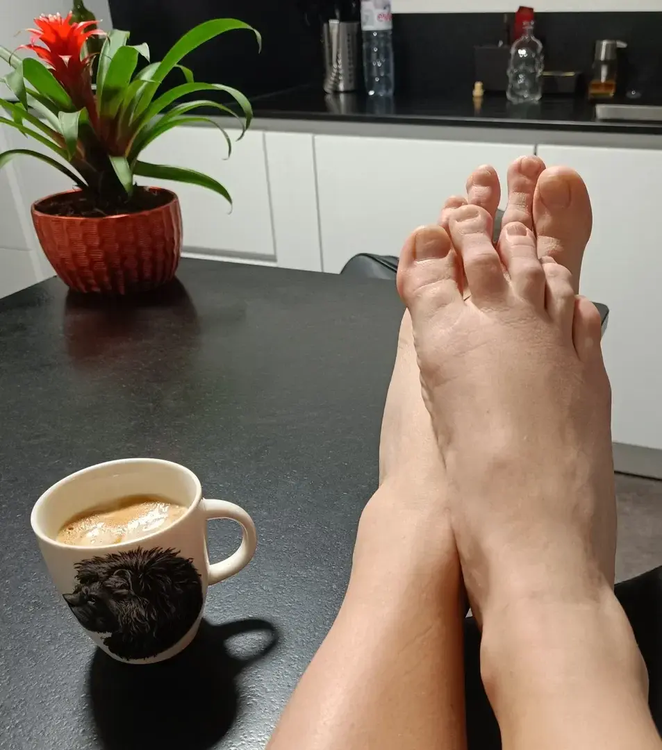 Leak & nude 5 — Feet90