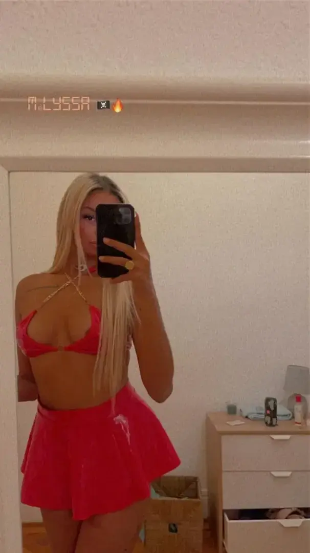 Leak & nude 10 — Mel30