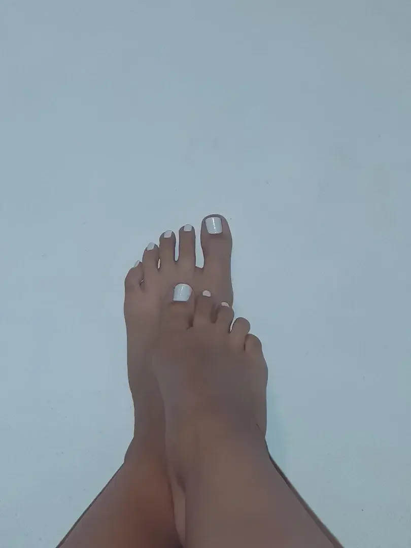 Leak & nude 1 — Filledestropiques