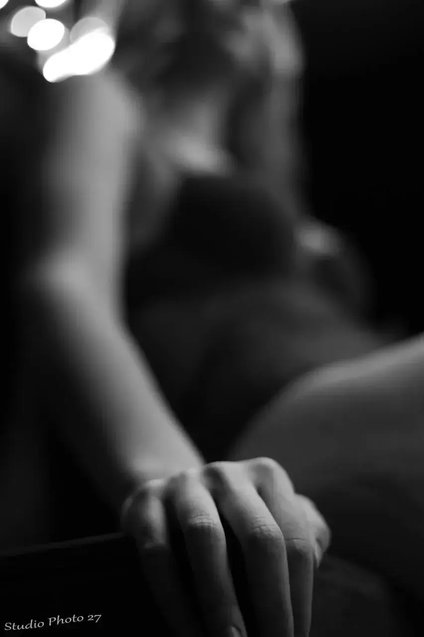 Leak & nude 1 — mariececcato