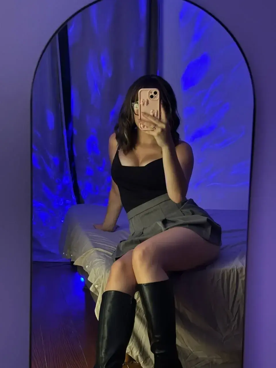Leak & nude MYM — Cutylina : « je mors pas viens discuter 🥰 » (MYM)