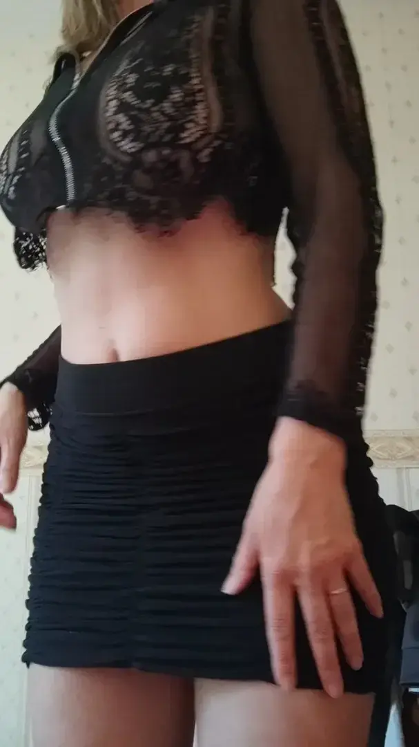 Leak & nude MYM — Steffymilf : « MARS90 → abo à 2€ + 1 video direct dans tes dmsMARS49 → -49% sur l’abo + 2 vidéos offertes en + de celle en direct dm (demande les moi) » (MYM)