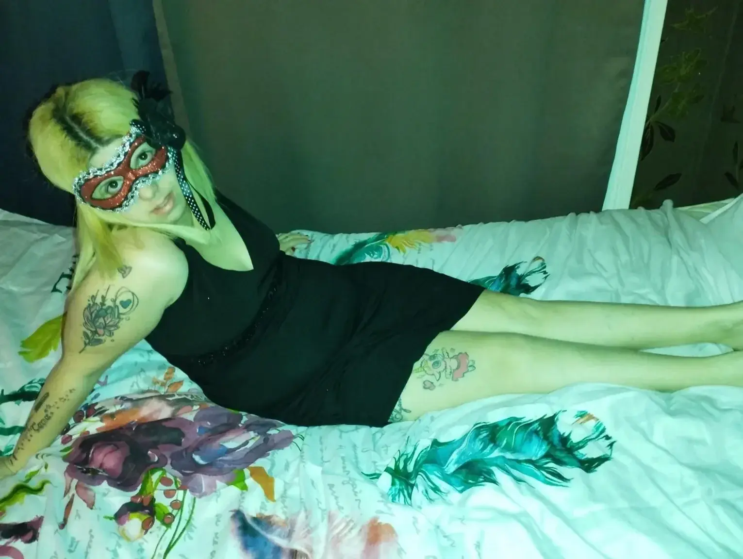 Leak & nude 4 — Anna-sexxy