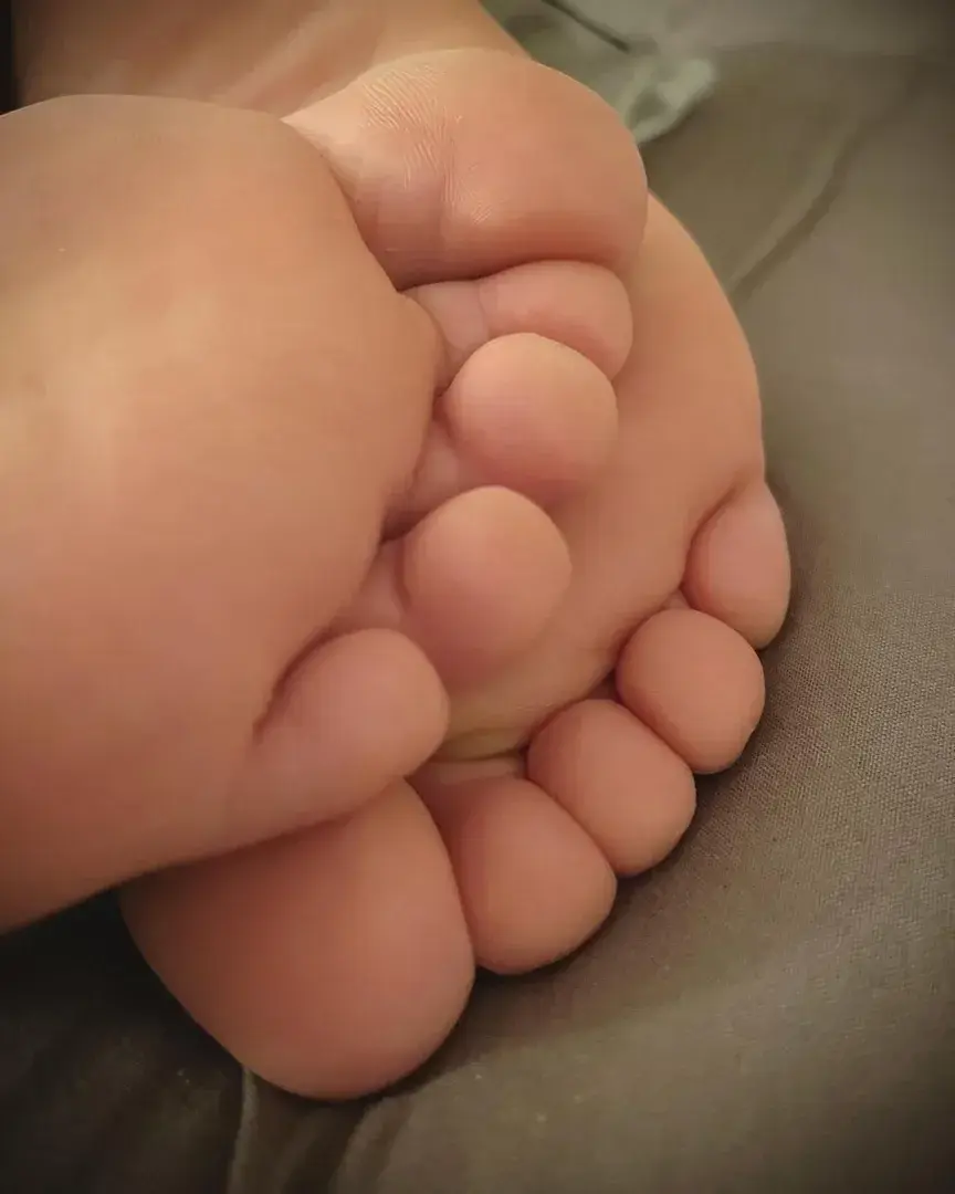 Leak & nude 4 — Tinkerlittlefeet
