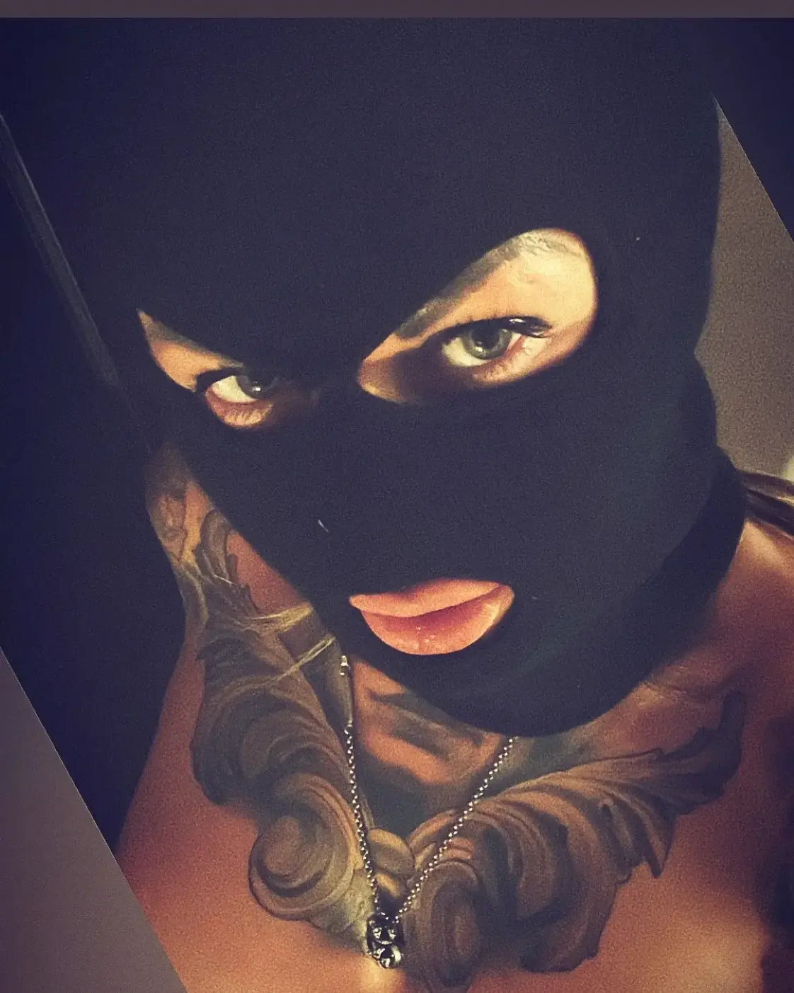 Leak & nude 1 — Opheliemarie