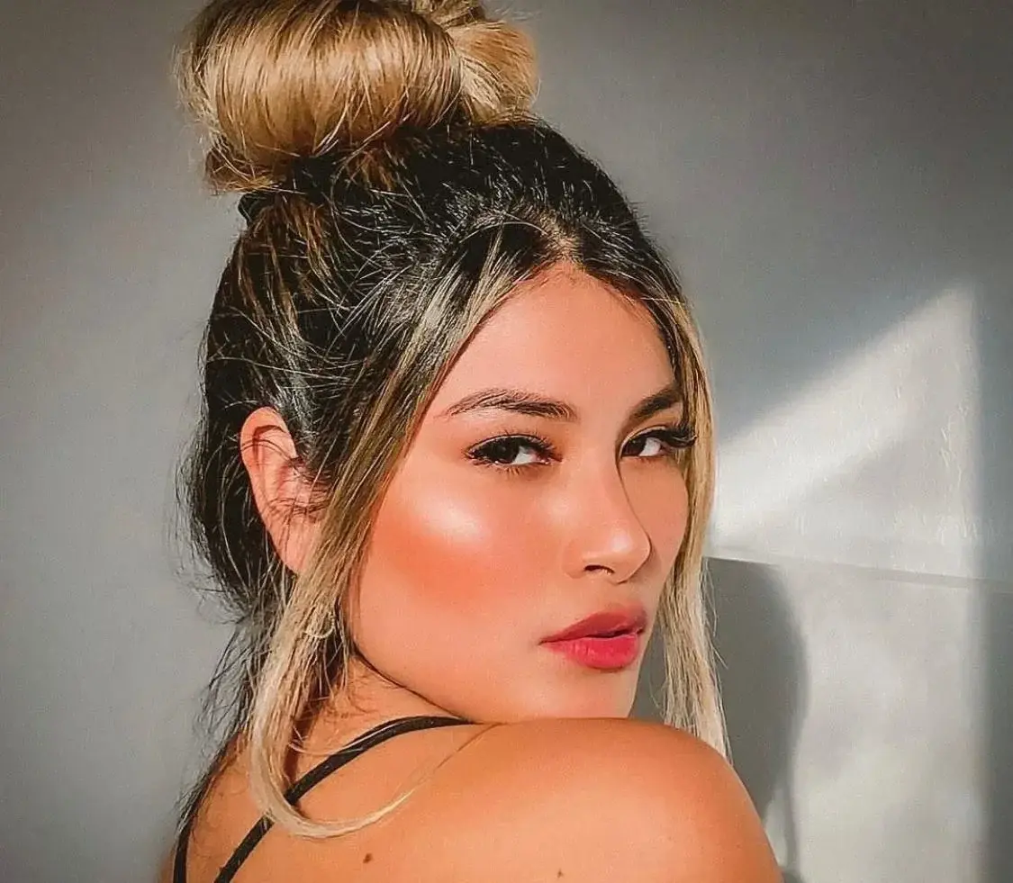Leak & nude 1 — Bellaperuqueen
