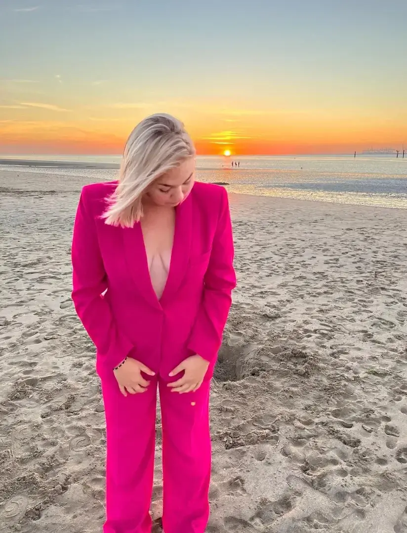 Leak & nude 2 — blondasse__