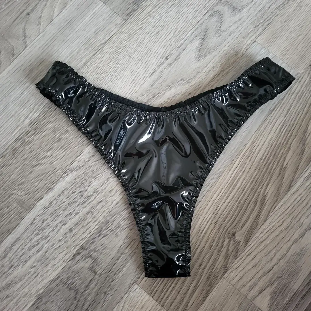 Leak & nude 1 — Yourhoney