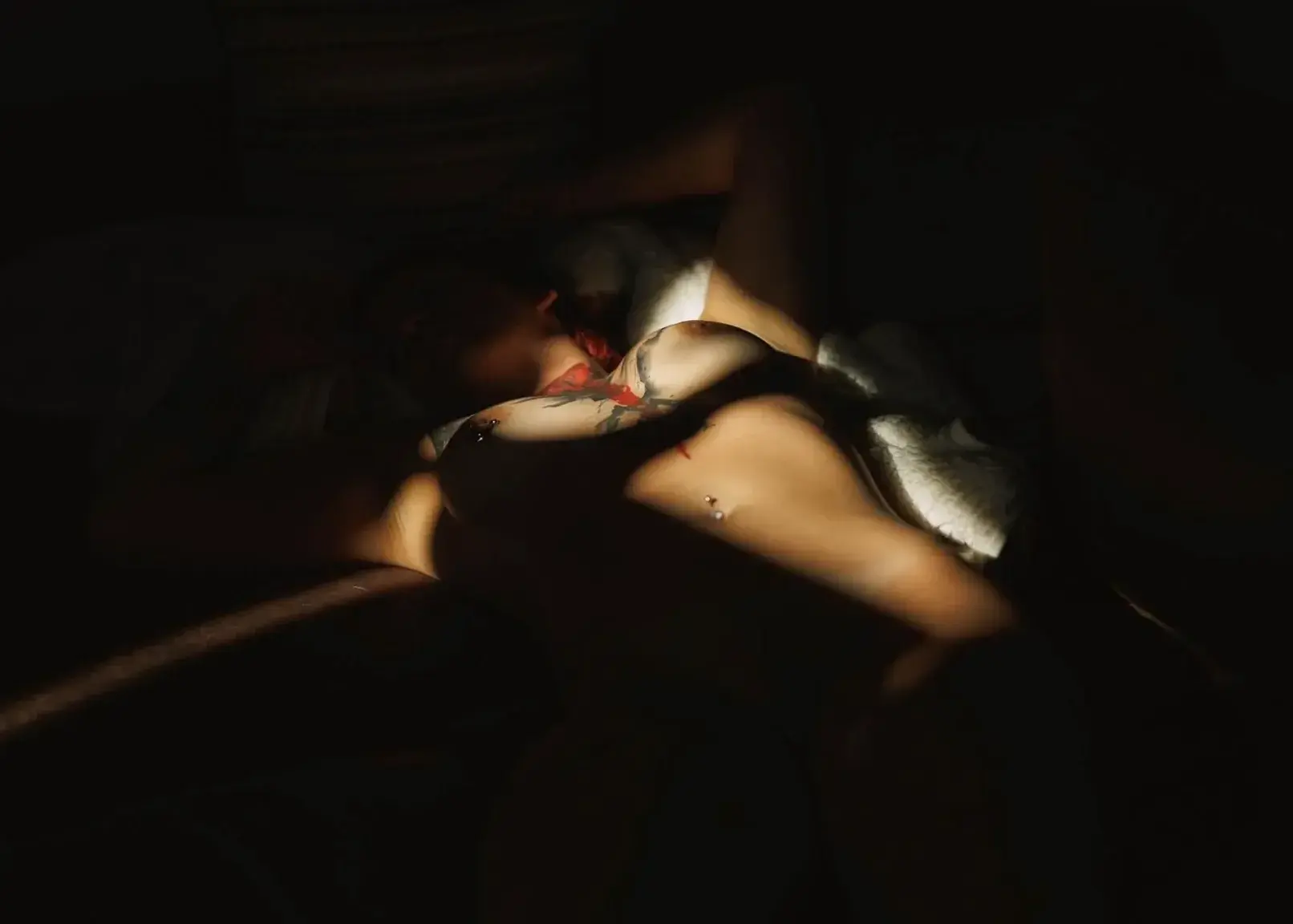 Leak & nude 5 — Smooth_cherries