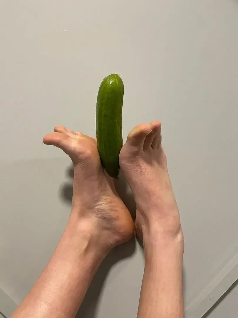 Leak & nude 2 — Sablemouvant