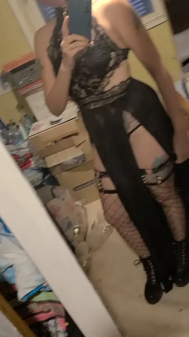 UNE DE MES TENUES POUR MES SORTIES LIBERTINE