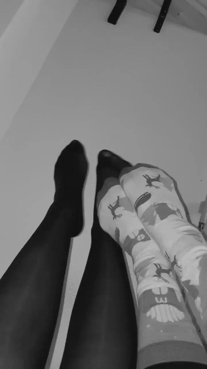 Leak & nude 3 — Louely