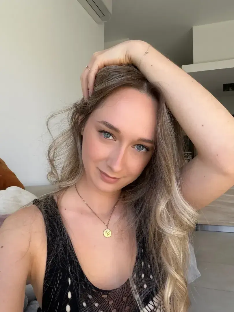 Blondedouce - Photo exclusive MYM | French Modèles