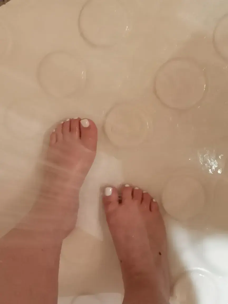 Leak & nude 1 — Baby_toes
