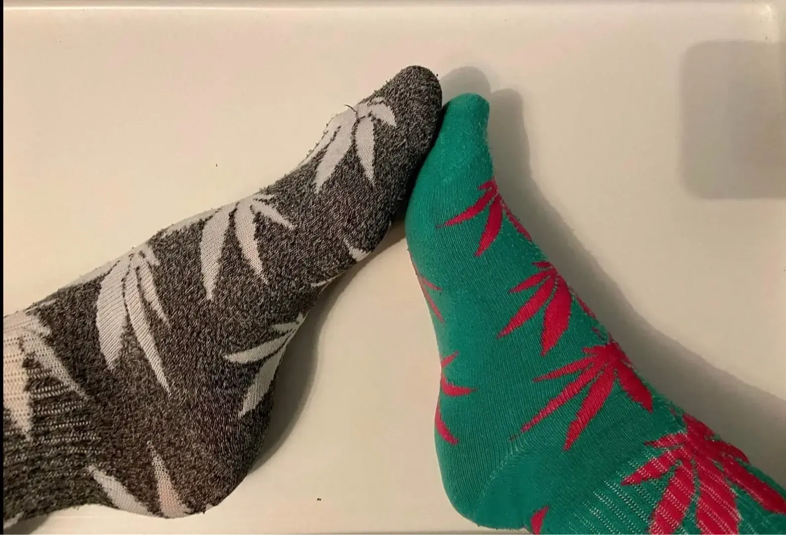 Leak & nude 2 — Feet_of_couple