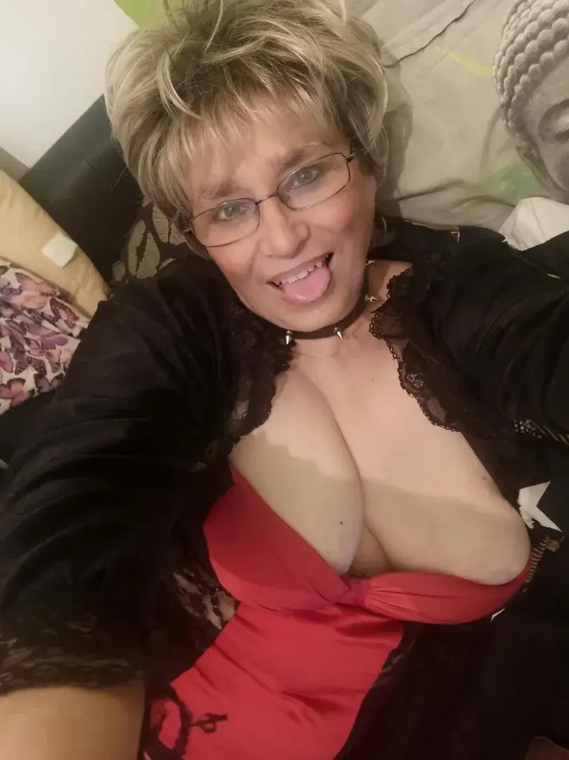 Leak & nude 1 — Samanthasexe