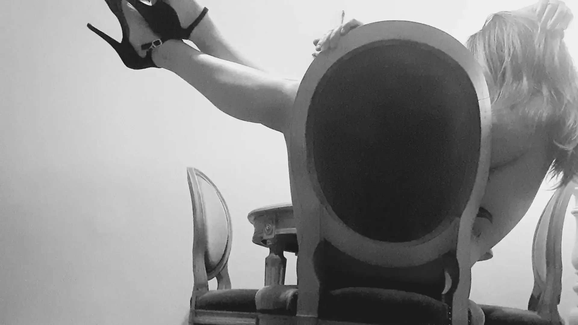 Leak public de Luxure29 — « description de la photo » (nude) sur MYM