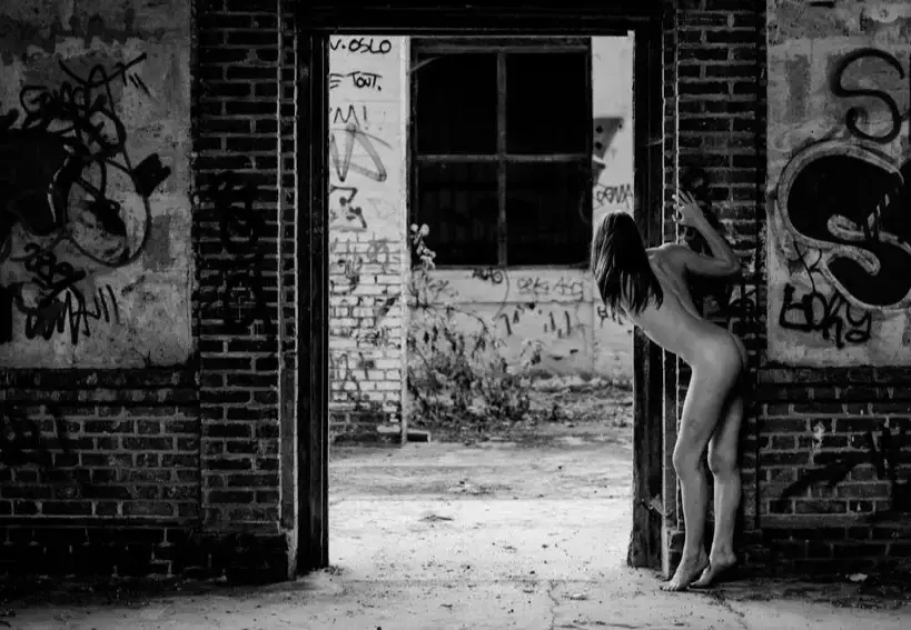 Leak & nude 1 — zte_2504