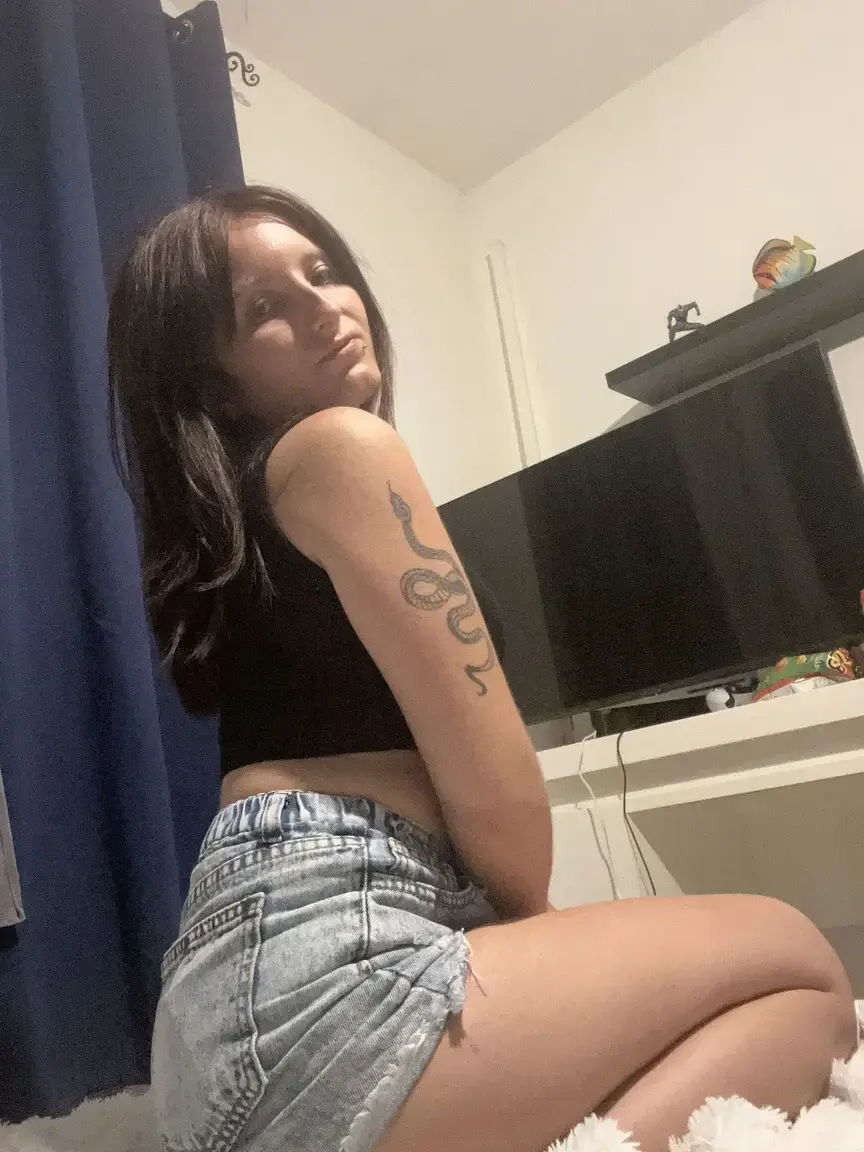 Leak & nude 5 — Kyna31