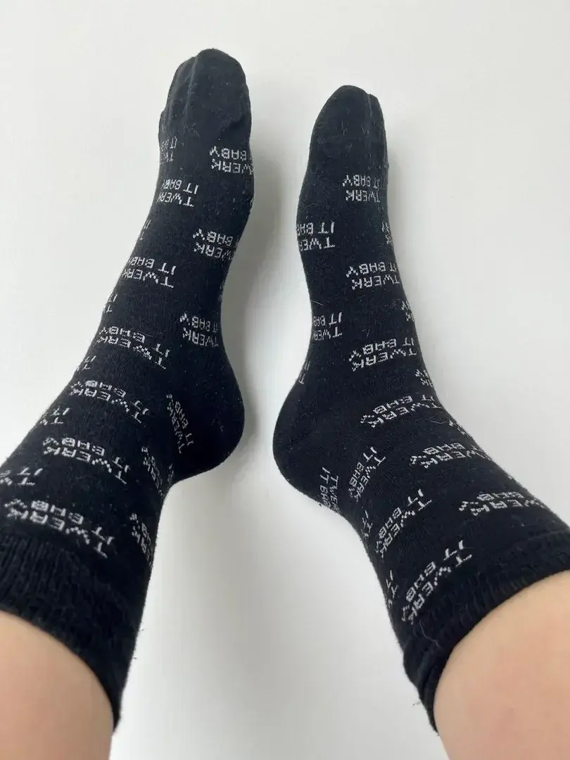 Leak & nude 10 — Lara_feet03